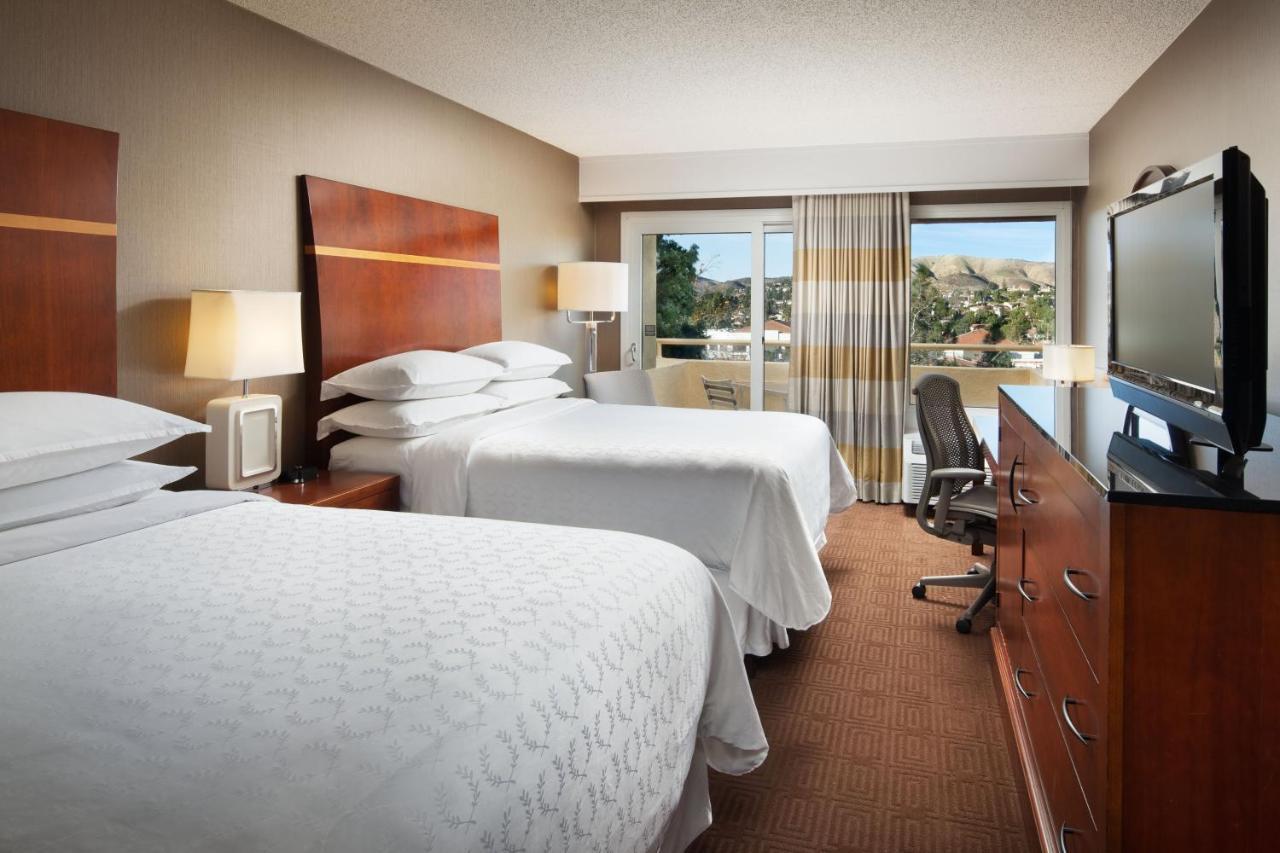 Sheraton Agoura Hills Hotel Екстериор снимка